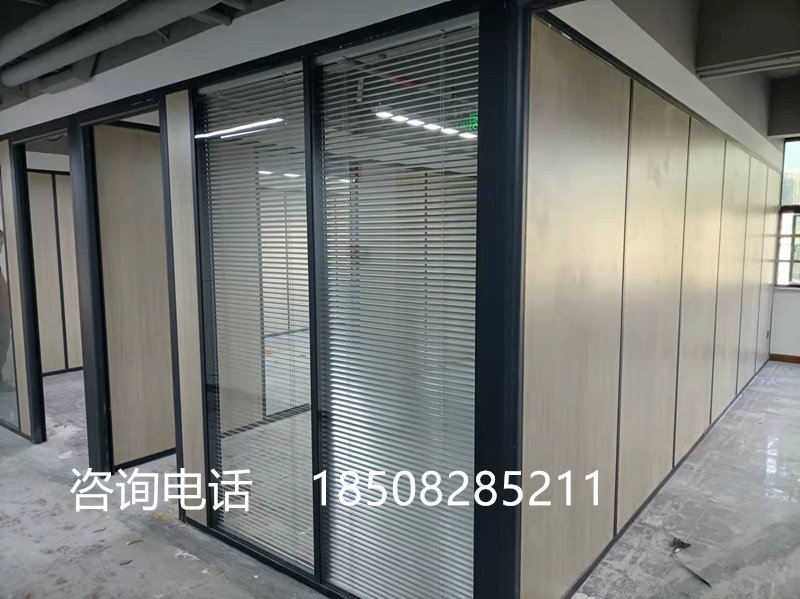 玻璃隔断16.jpg